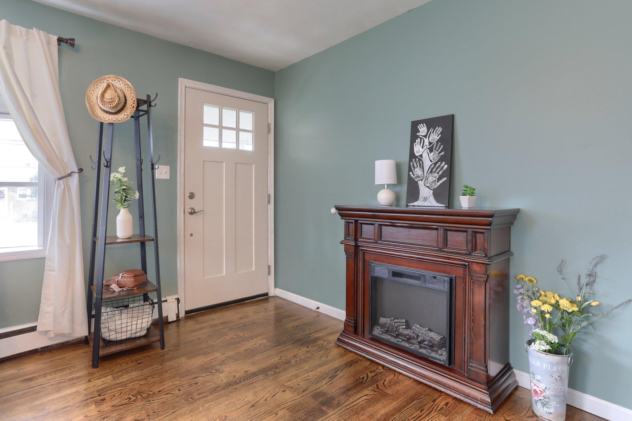 DERRY TOWNSHIP - Residential