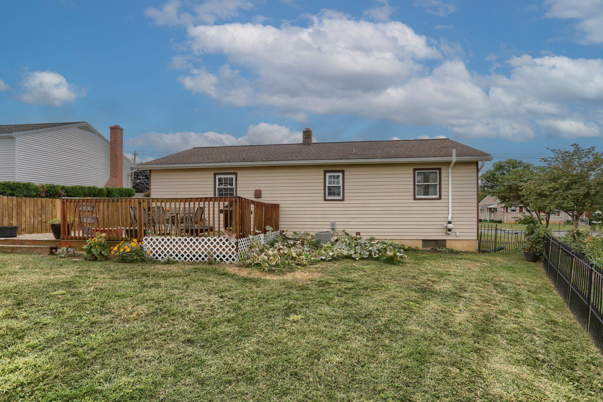 DERRY TOWNSHIP - Residential