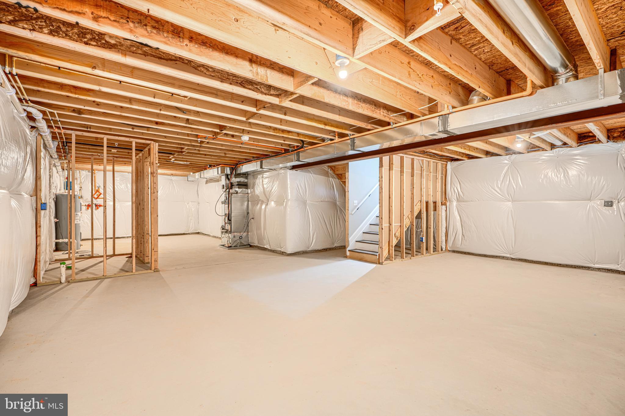 SHORELAND - Residential