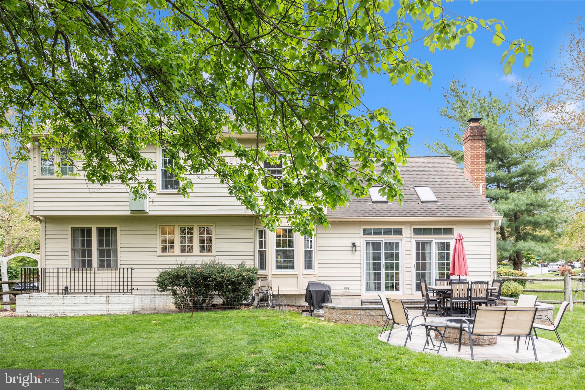 SPRING RIDGE - Residential