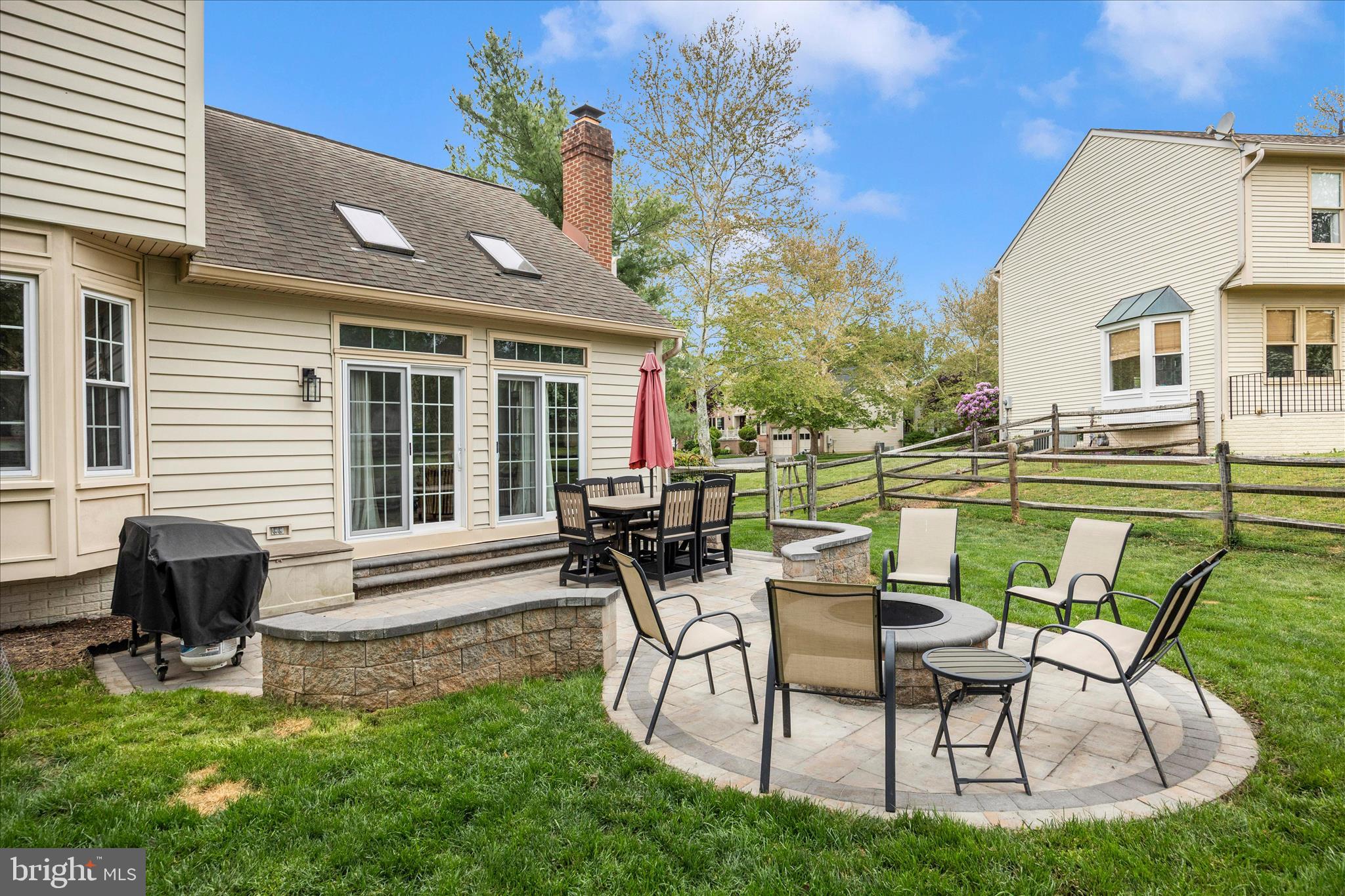 SPRING RIDGE - Residential