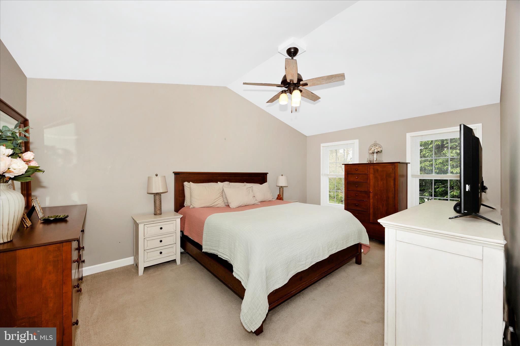SPRING RIDGE - Residential