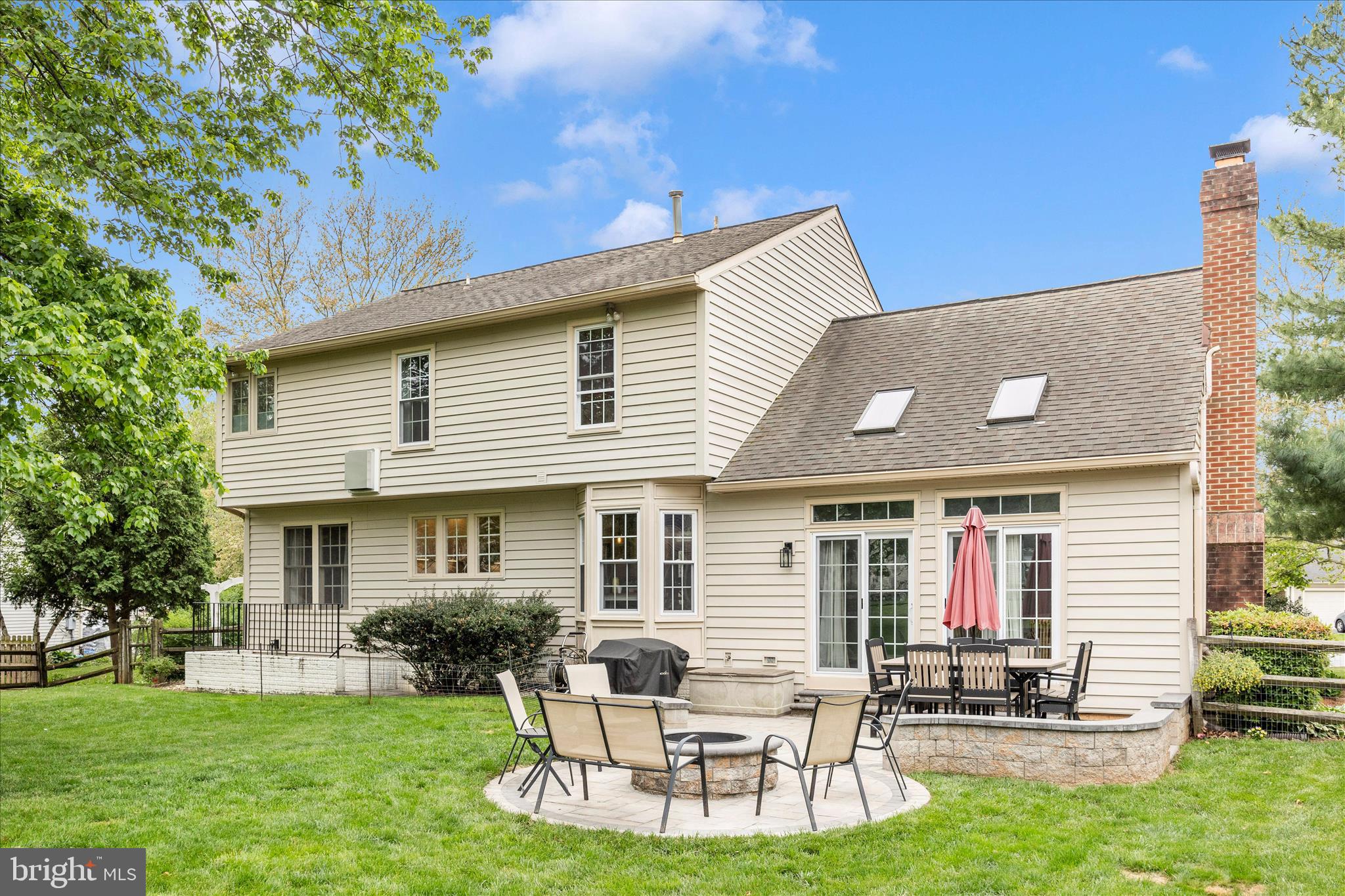 SPRING RIDGE - Residential