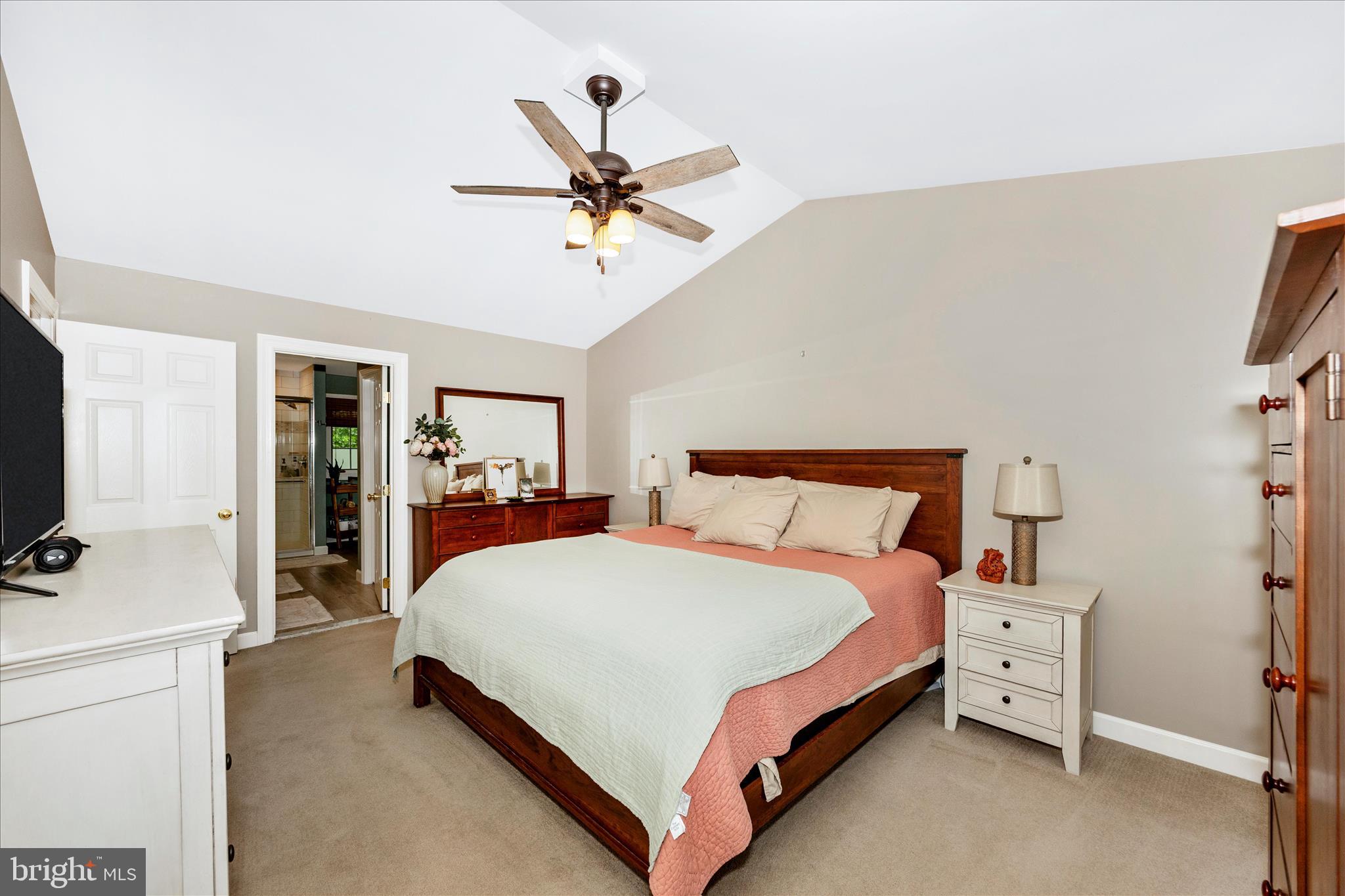 SPRING RIDGE - Residential