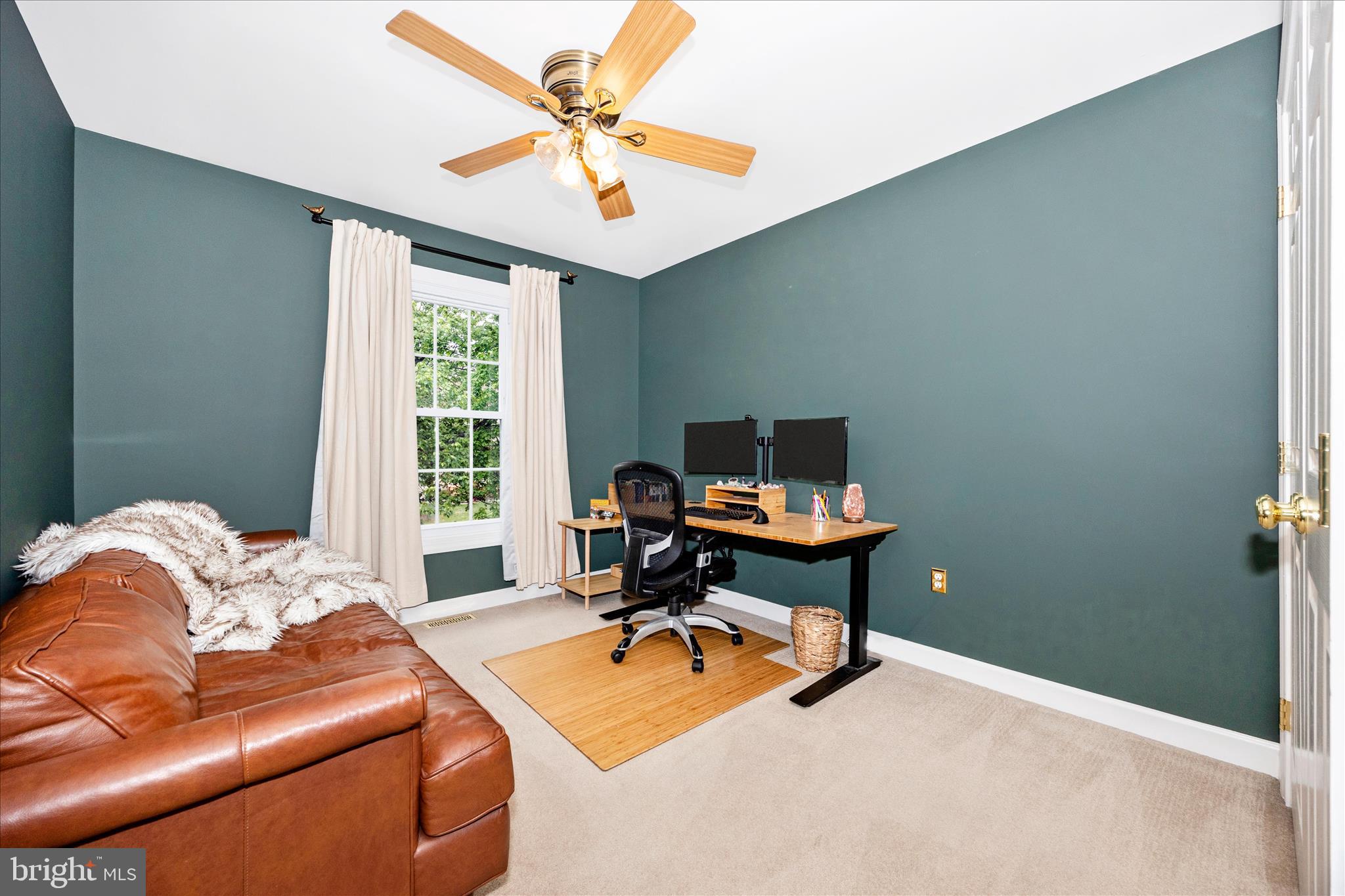SPRING RIDGE - Residential