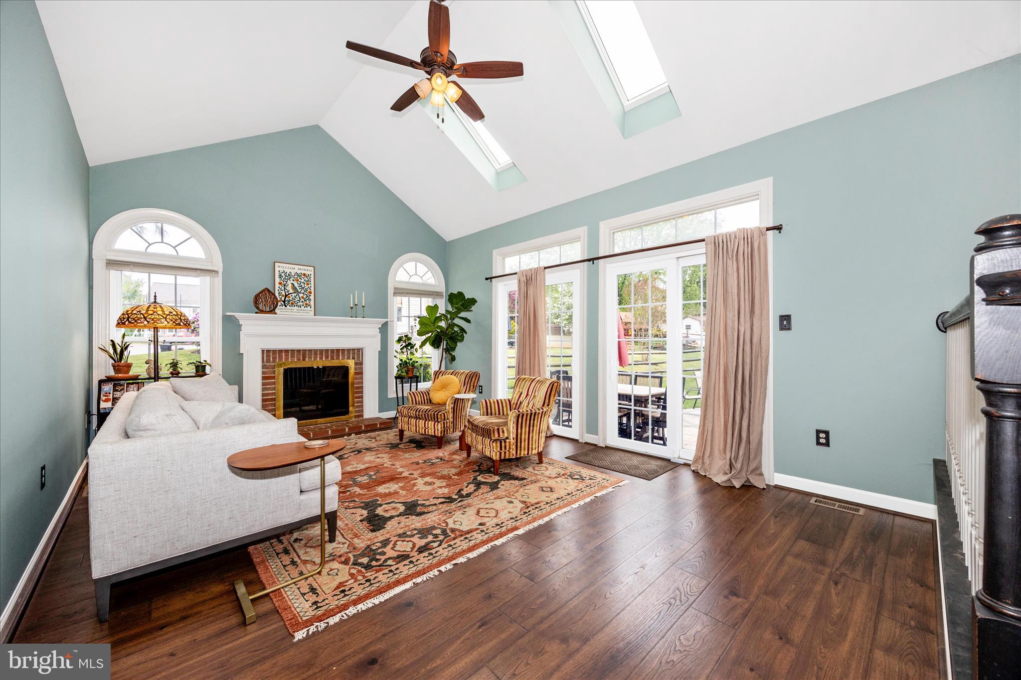 SPRING RIDGE - Residential