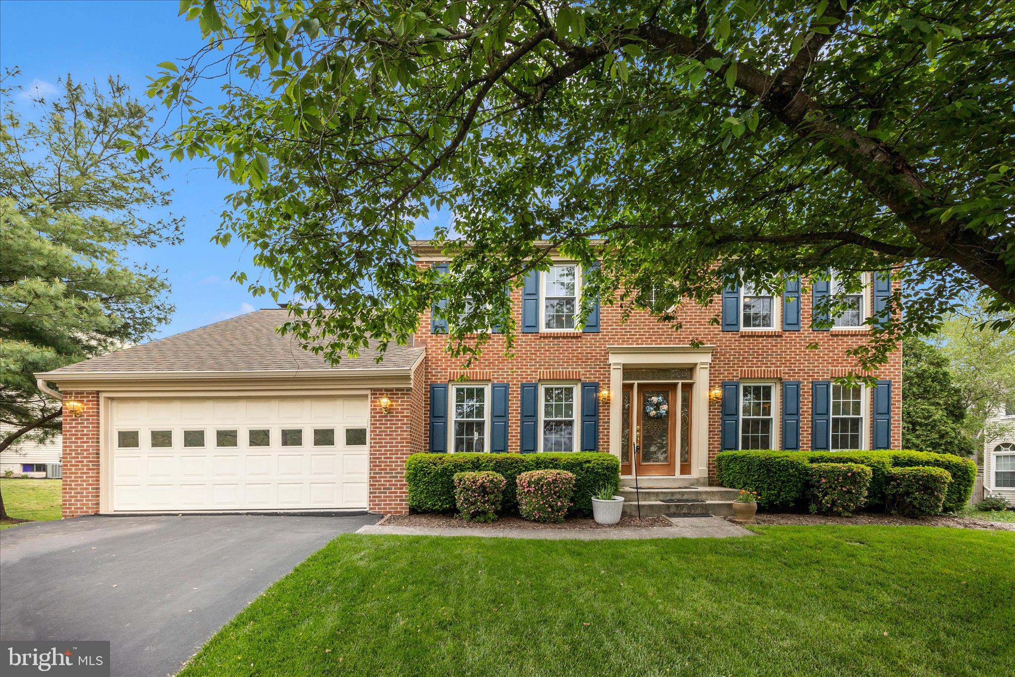 SPRING RIDGE - Residential