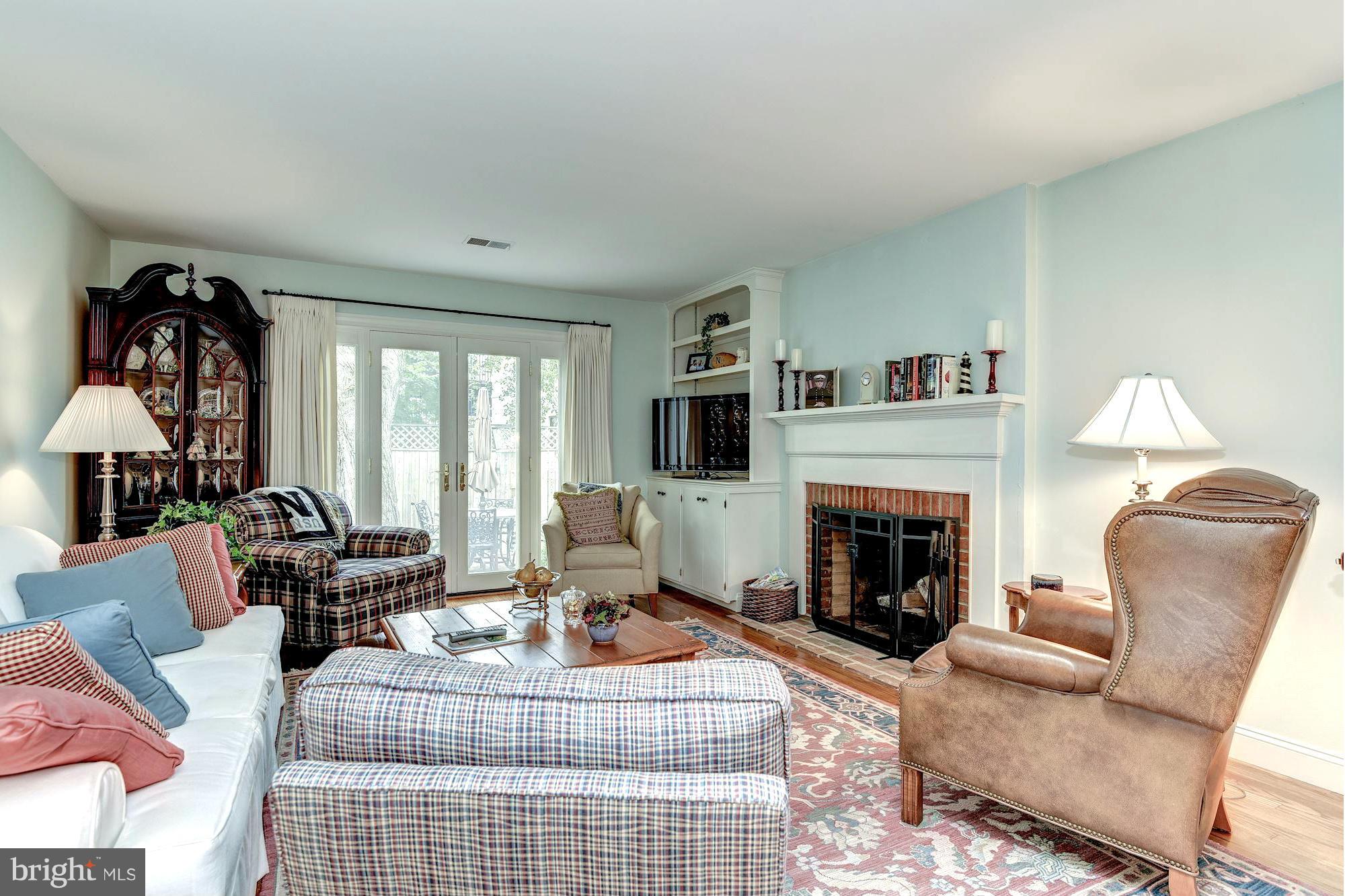 HISTORIC DISTRICT - Residential