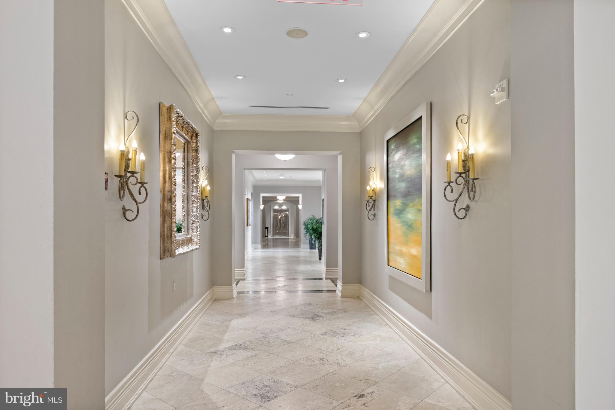 GALLERY AT WHITE FLINT - Residential