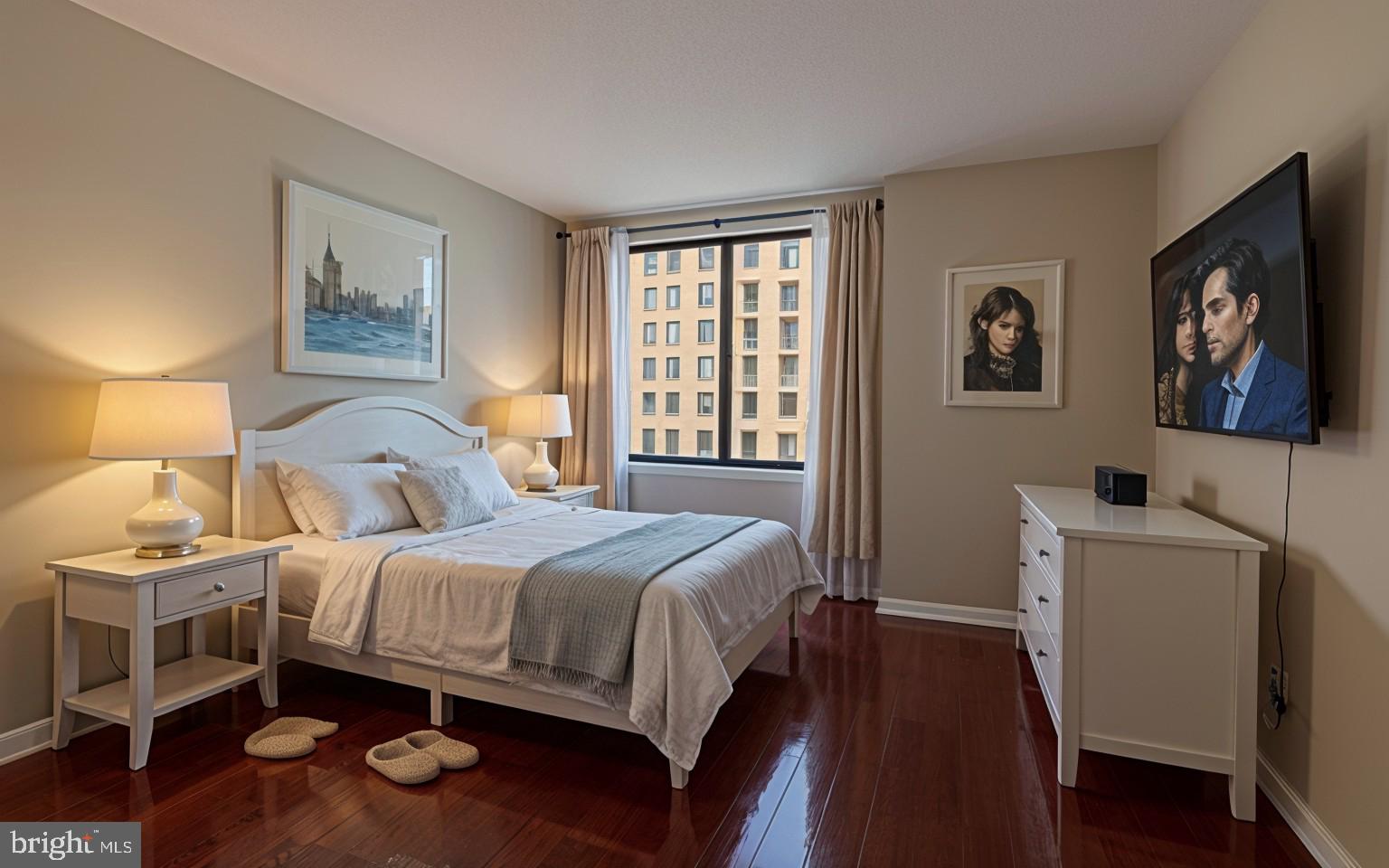 GALLERY AT WHITE FLINT - Residential