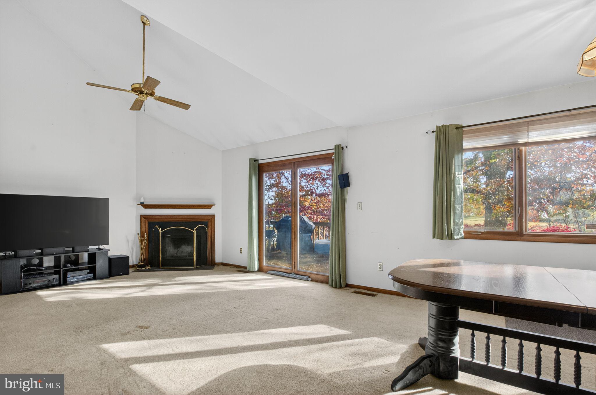 TIMBERLAKE - Residential