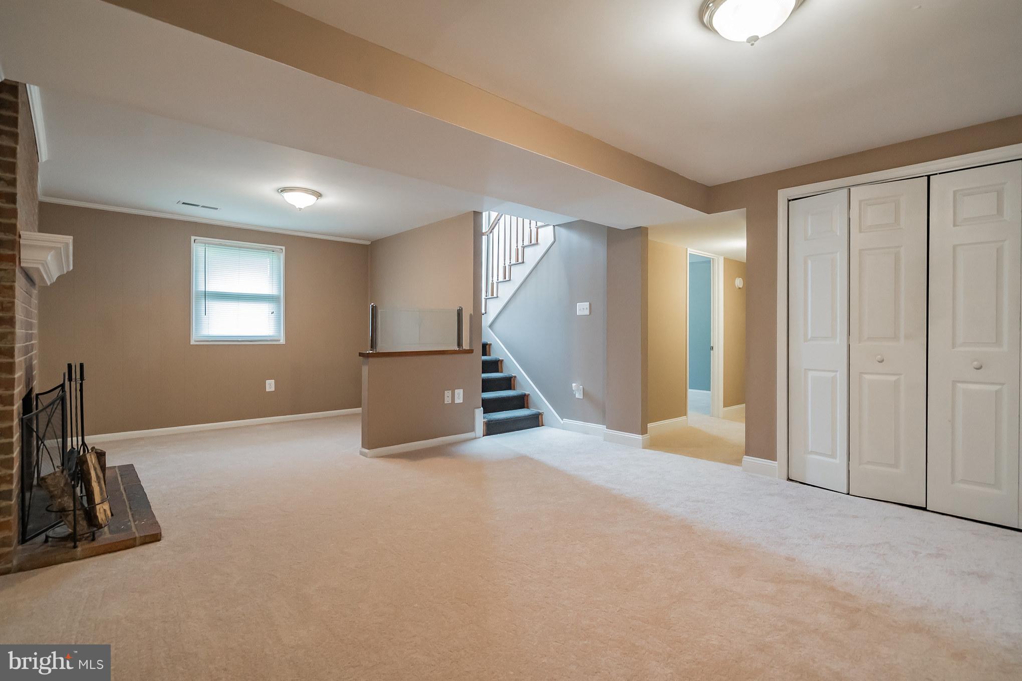 DALE CITY - Residential