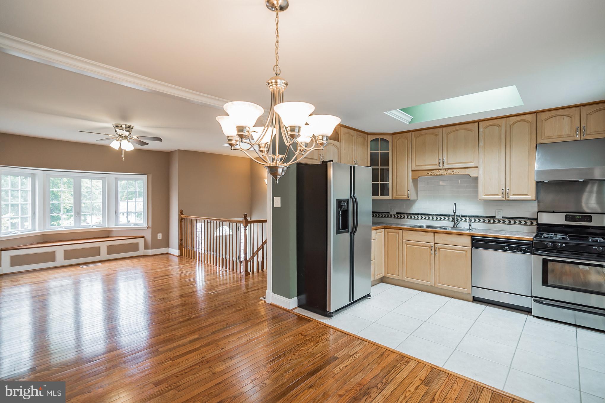 DALE CITY - Residential