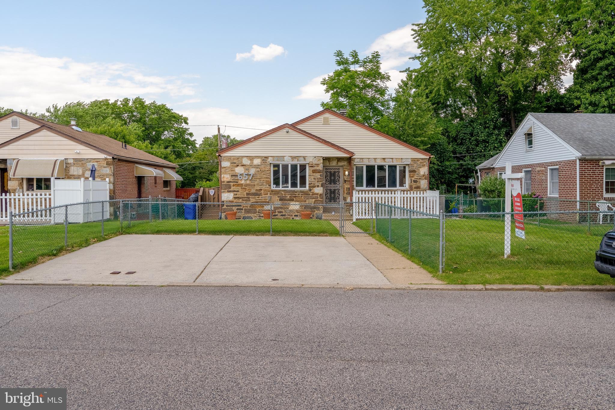 SOMERTON - Residential