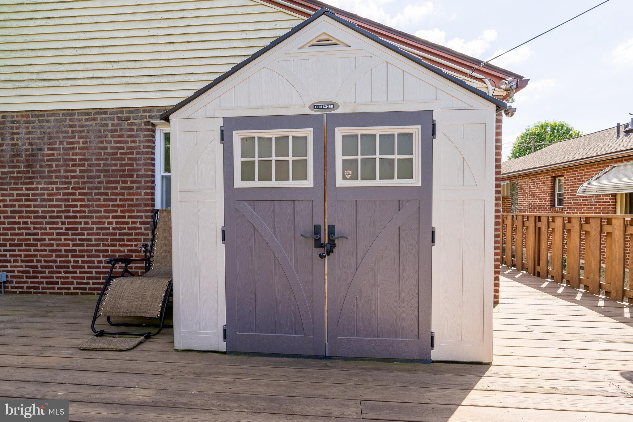 SOMERTON - Residential