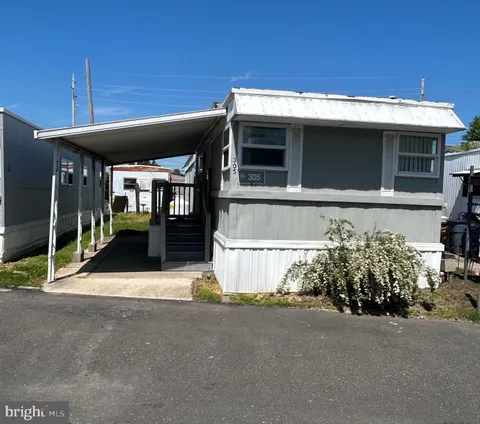 MLS: NJCD2116574