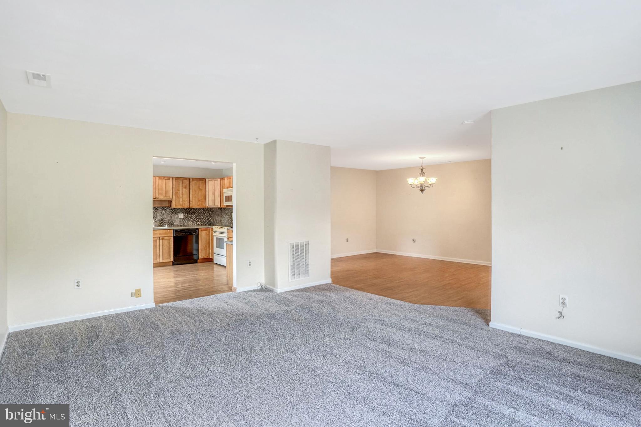 1380 BIRCH LANE E006