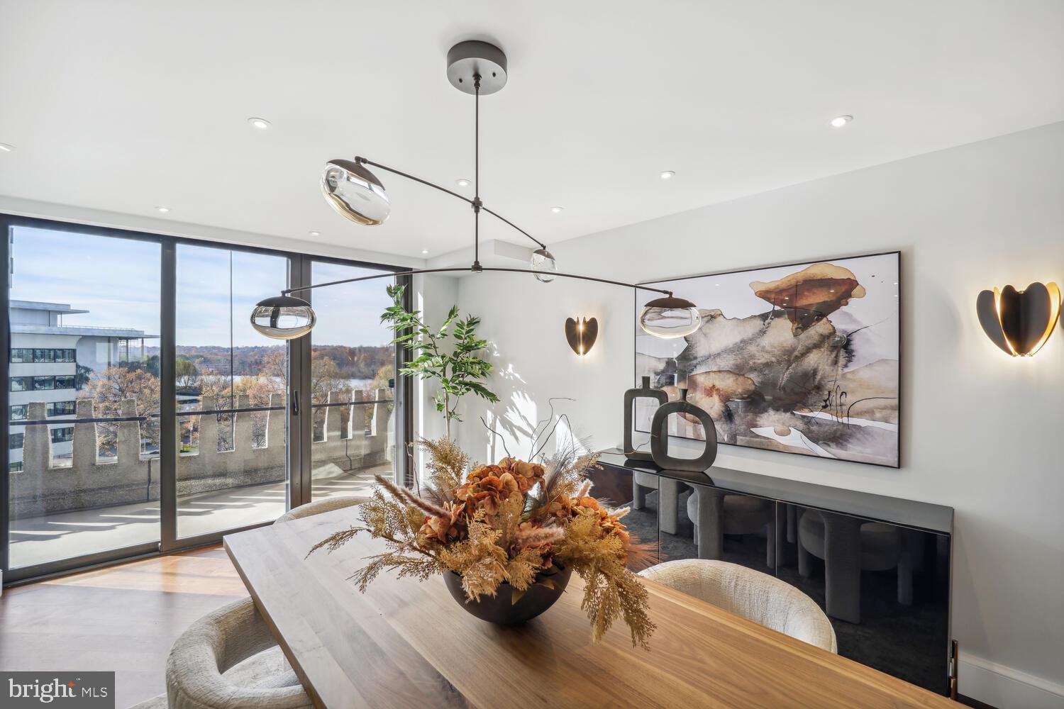 FOGGY BOTTOM - Residential