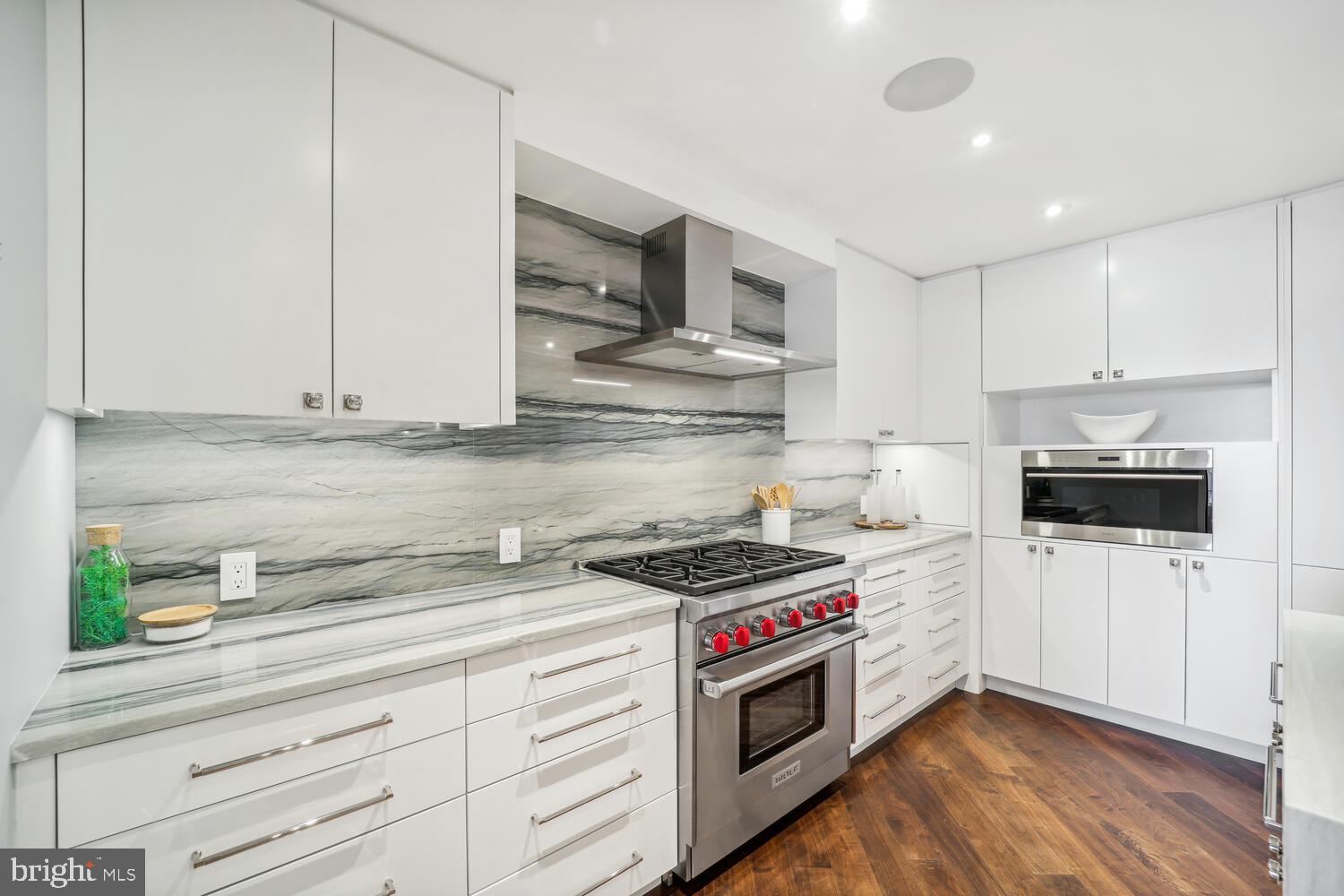 FOGGY BOTTOM - Residential