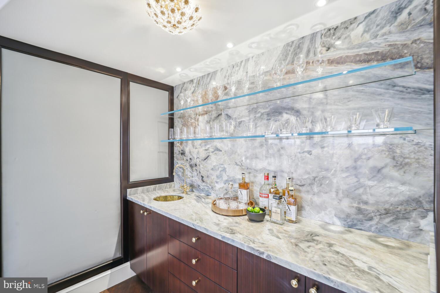 FOGGY BOTTOM - Residential
