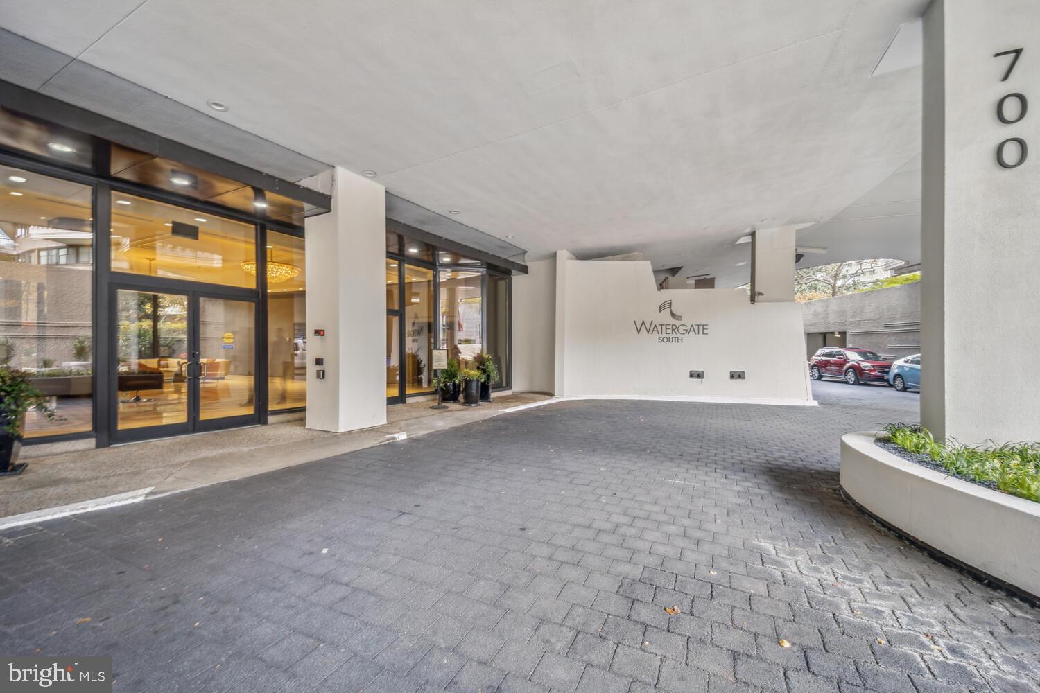 FOGGY BOTTOM - Residential