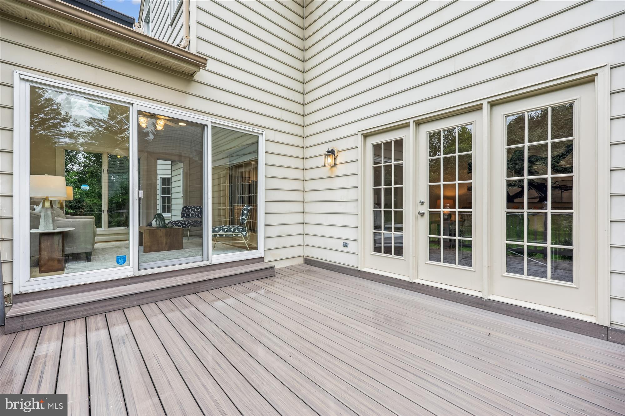 ROSE HILL FALLS - Residential