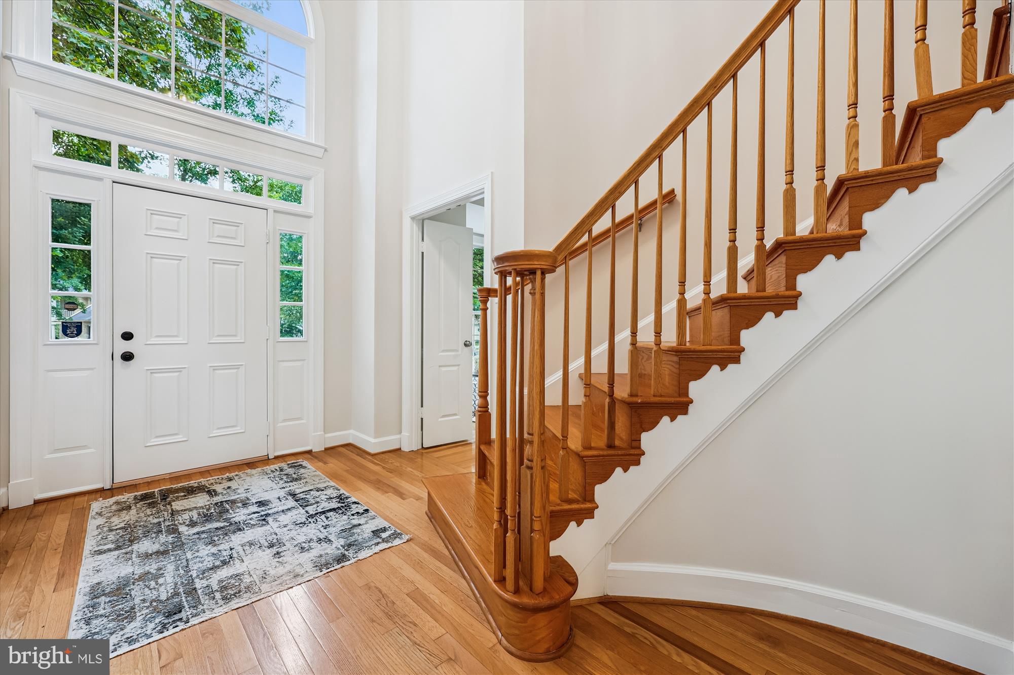 13 CLIMBING ROSE COURT