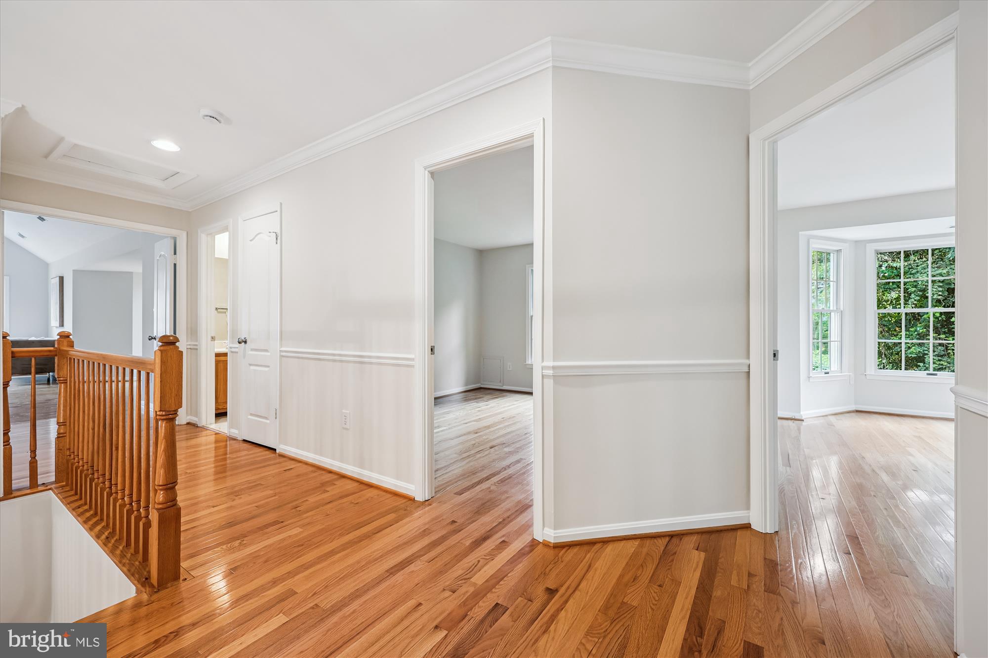 ROSE HILL FALLS - Residential