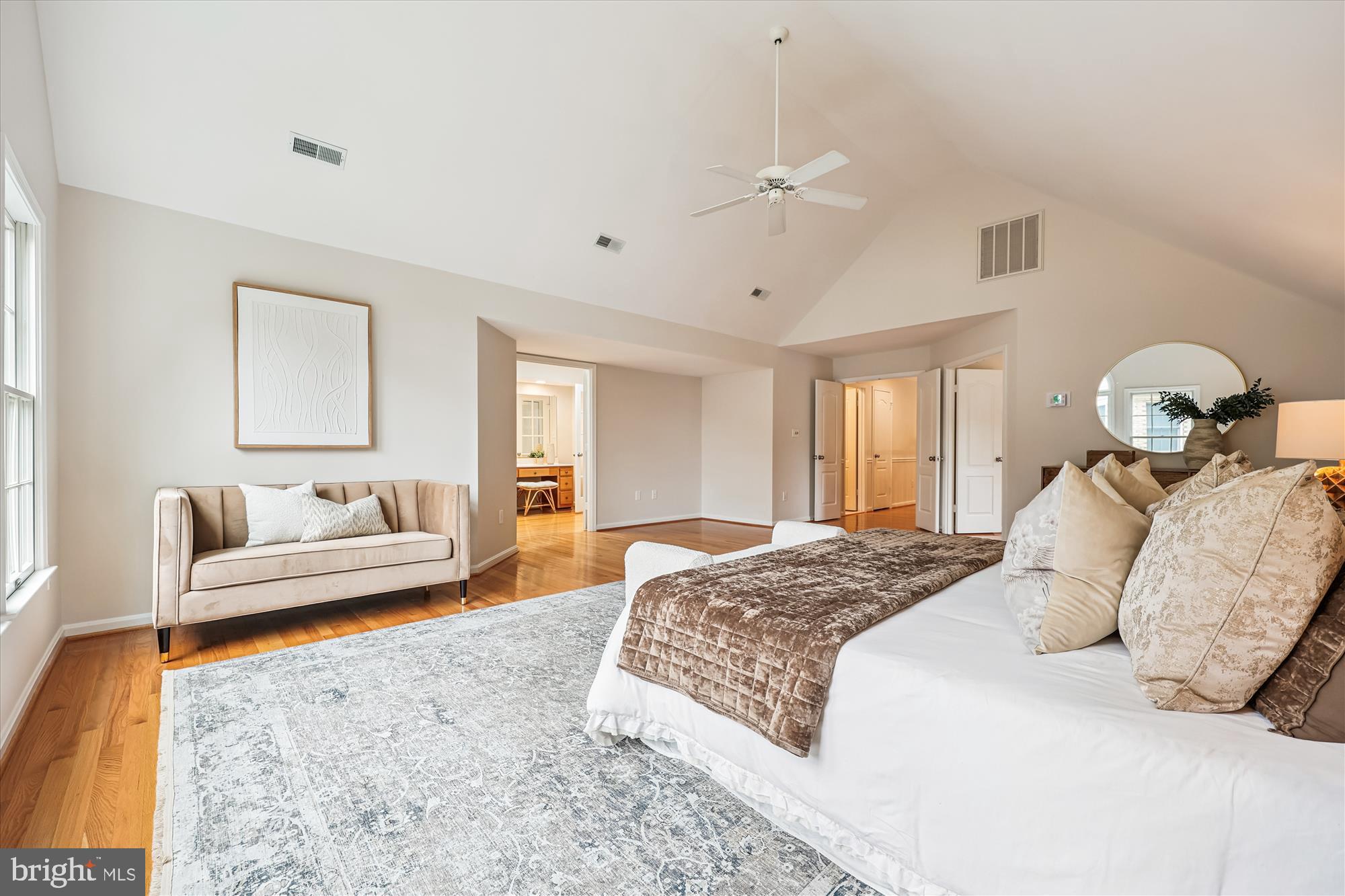 ROSE HILL FALLS - Residential