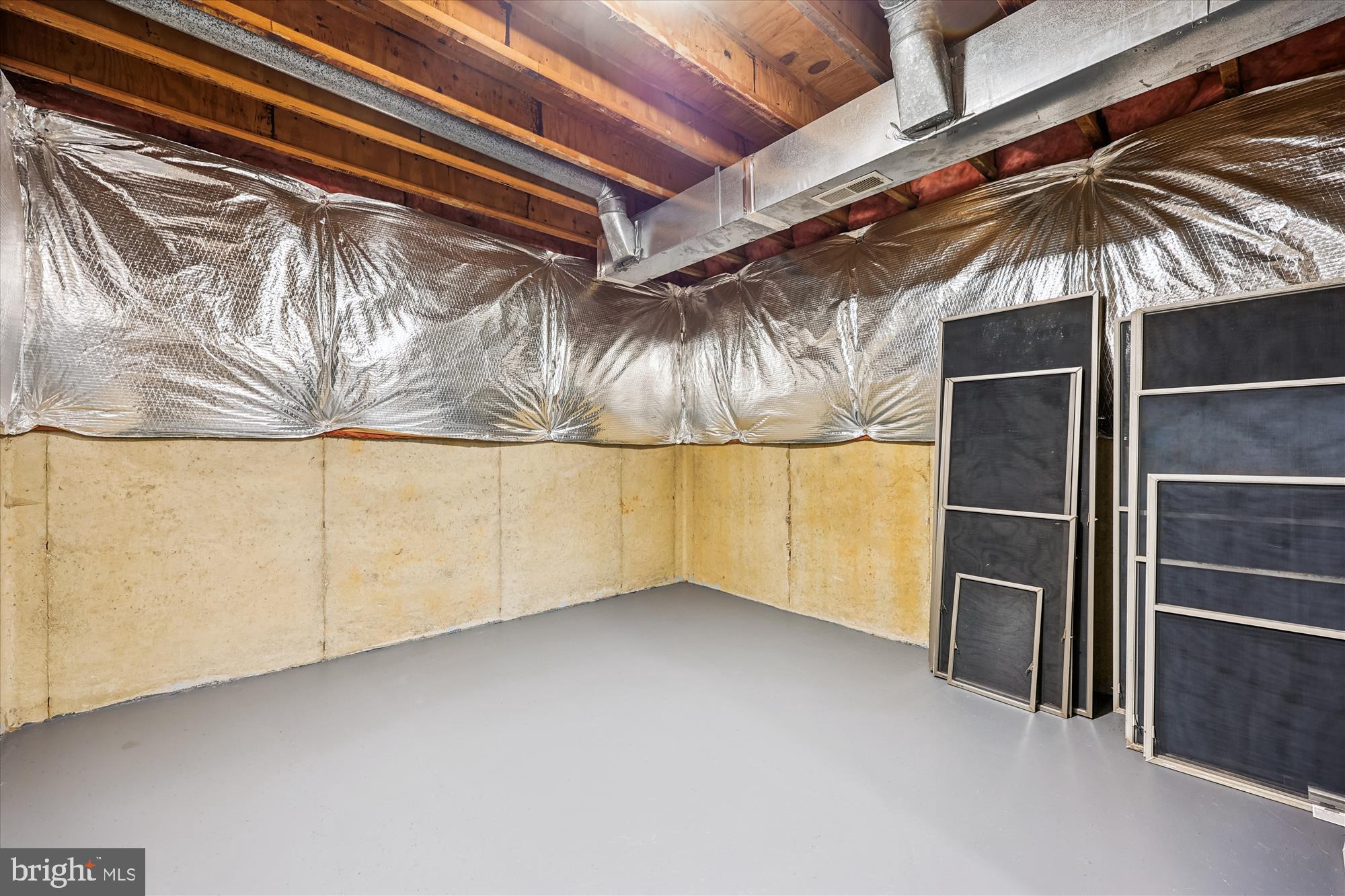 ROSE HILL FALLS - Residential