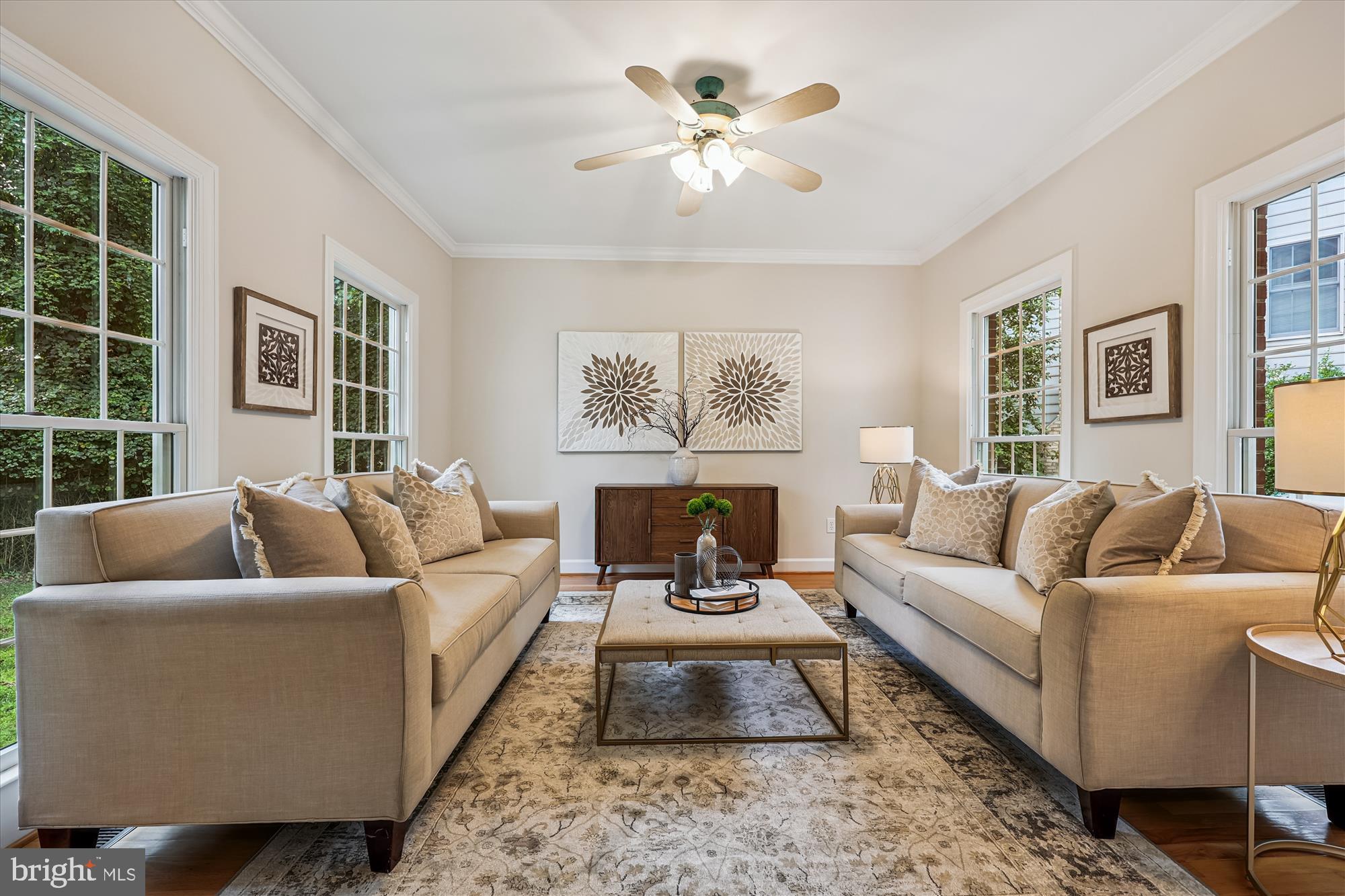 ROSE HILL FALLS - Residential