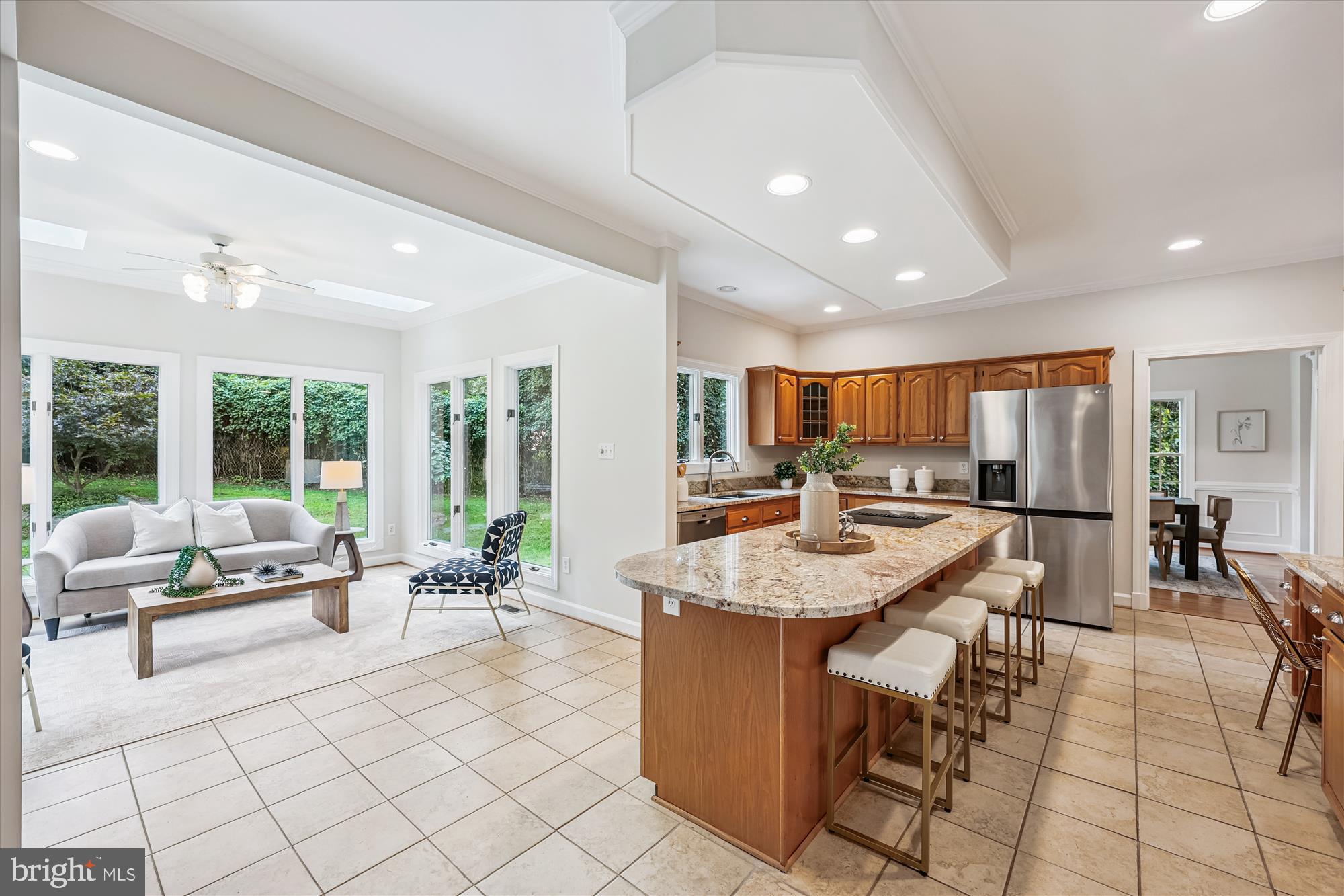 ROSE HILL FALLS - Residential