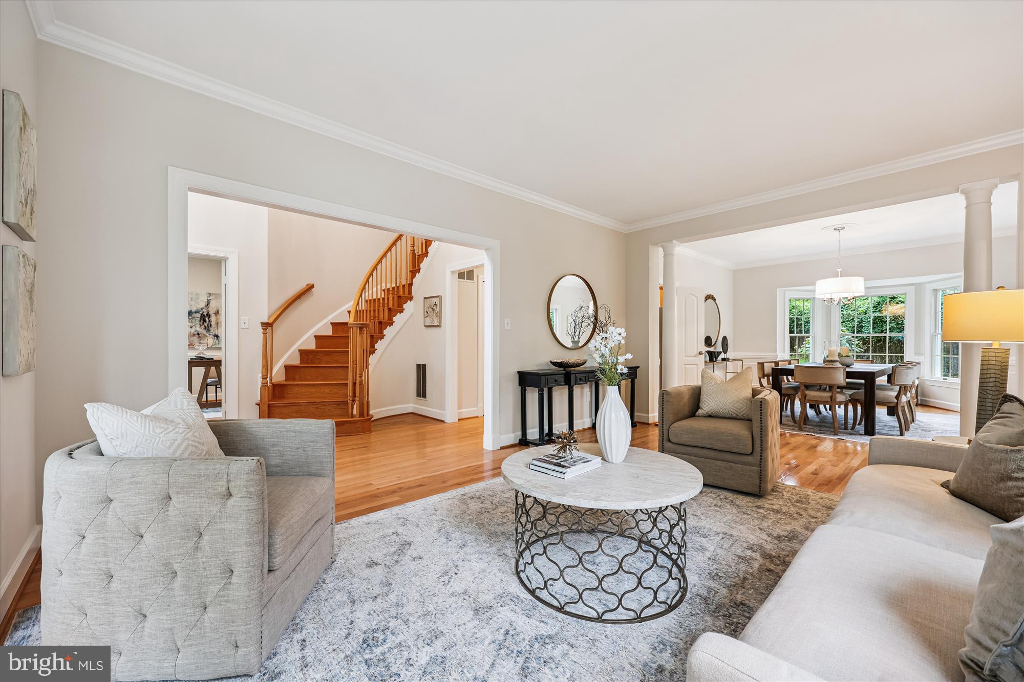 ROSE HILL FALLS - Residential