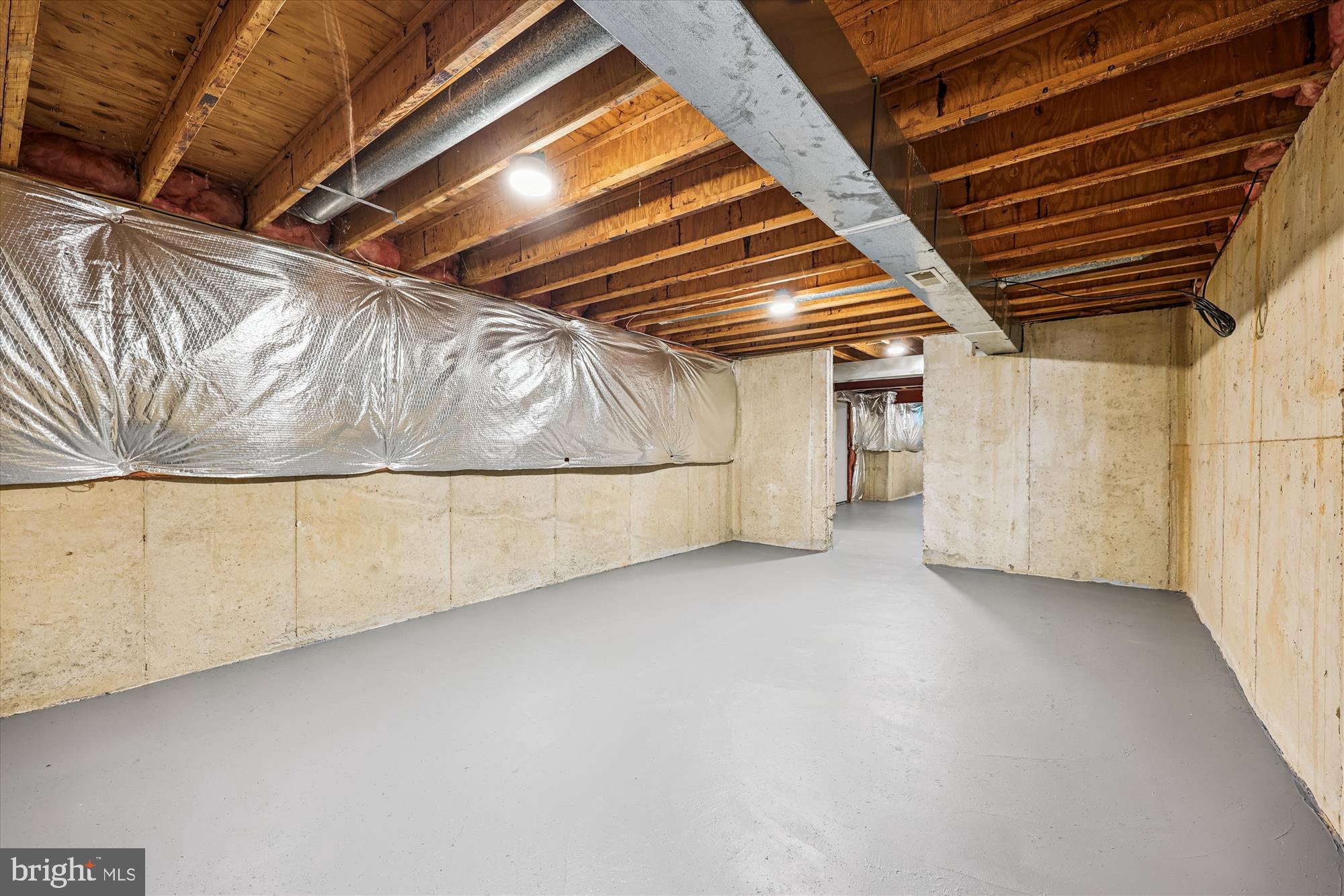 ROSE HILL FALLS - Residential