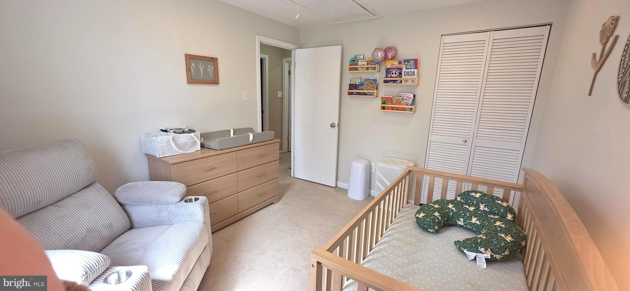 ELIZABETHS LANDING - Residential