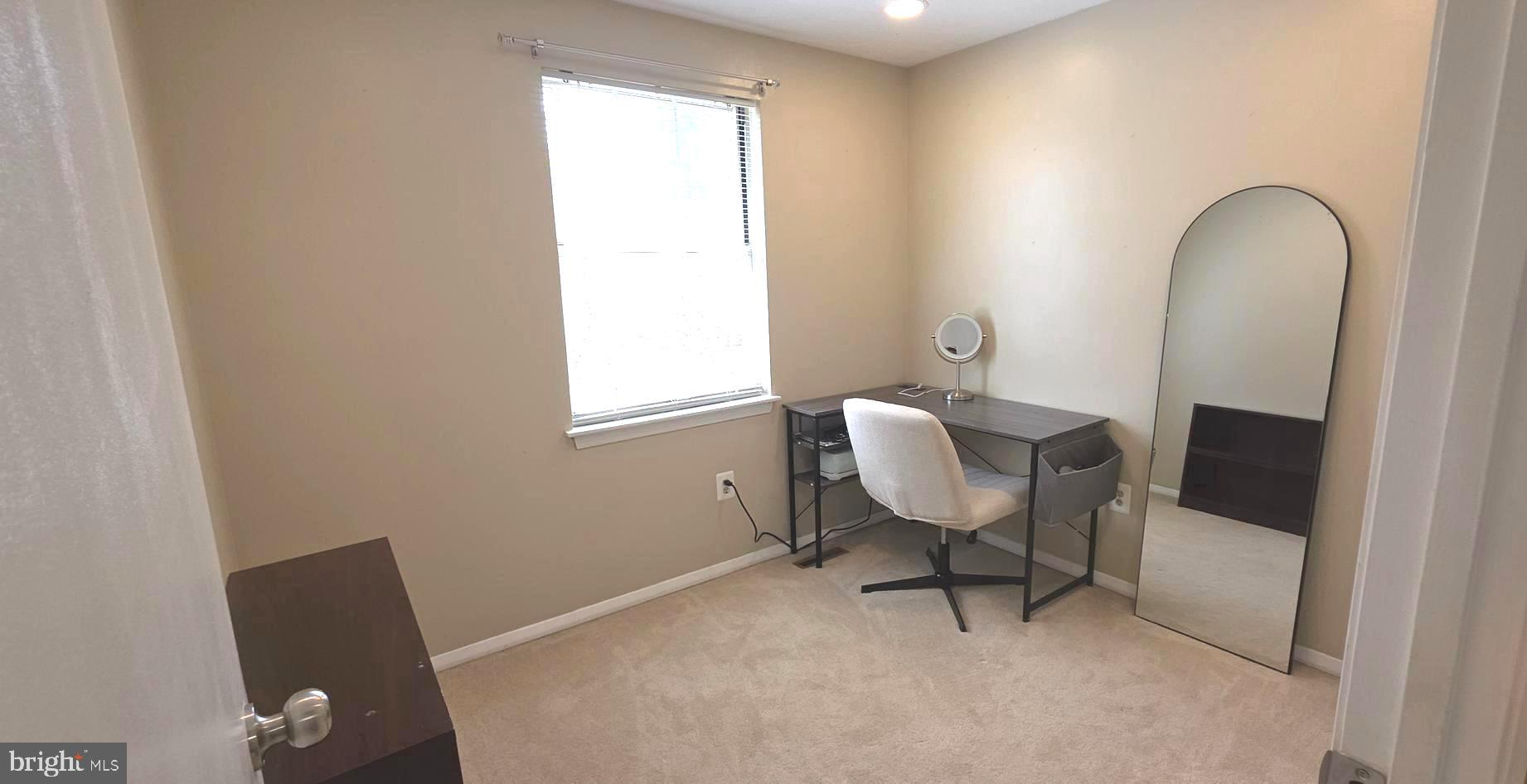 ELIZABETHS LANDING - Residential