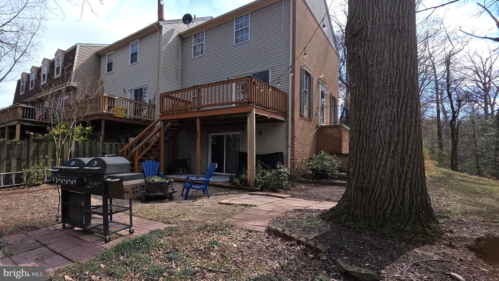 ELIZABETHS LANDING - Residential