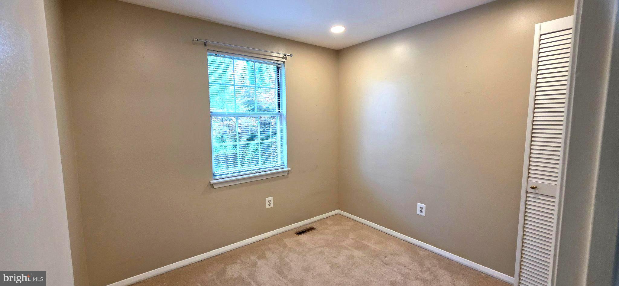 ELIZABETHS LANDING - Residential