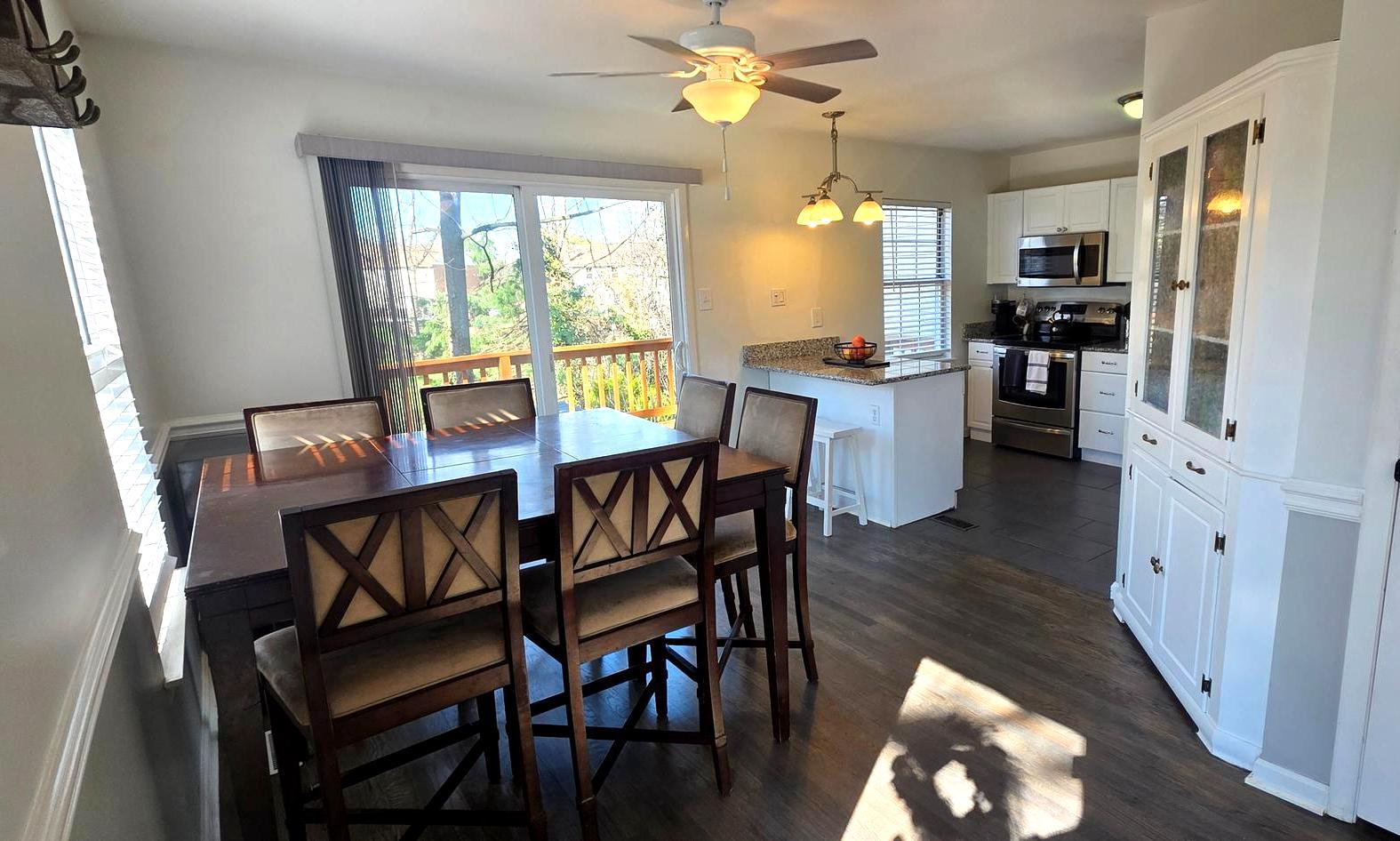 ELIZABETHS LANDING - Residential