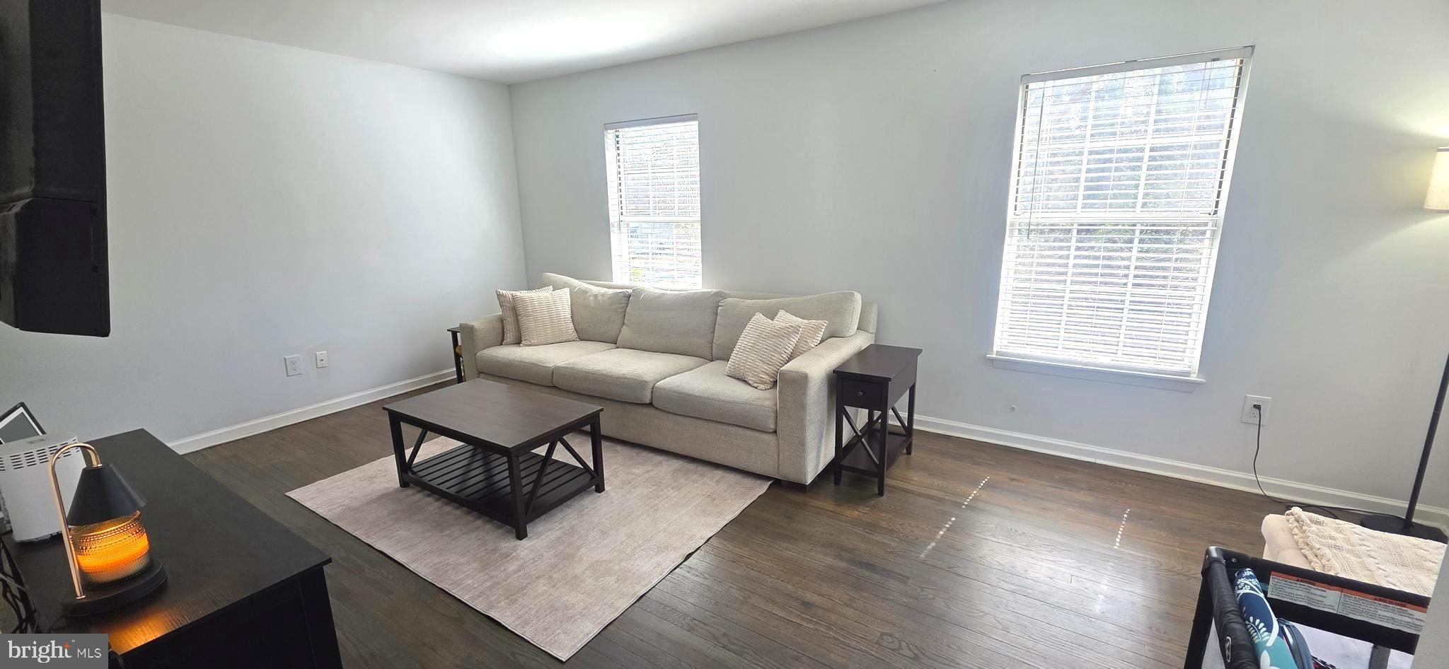 ELIZABETHS LANDING - Residential