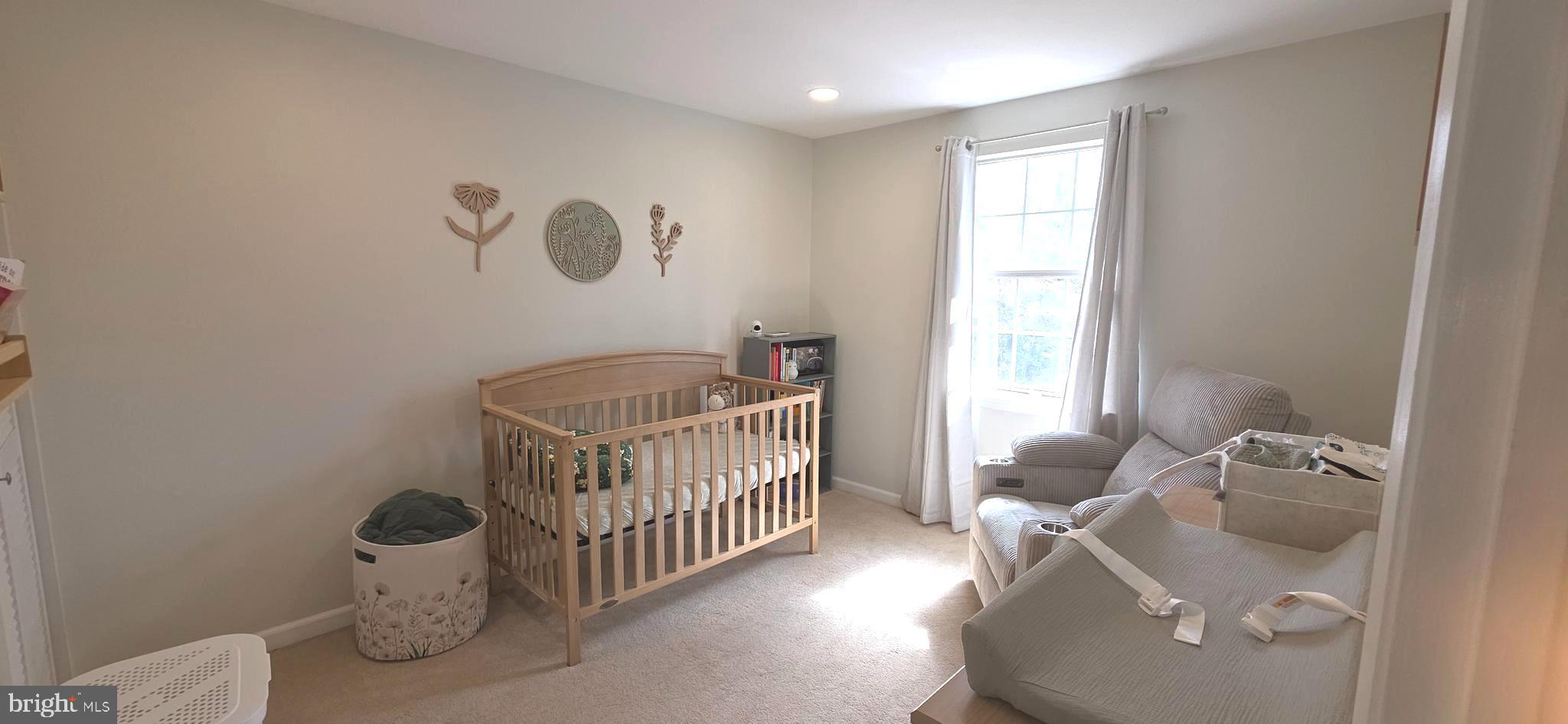 ELIZABETHS LANDING - Residential