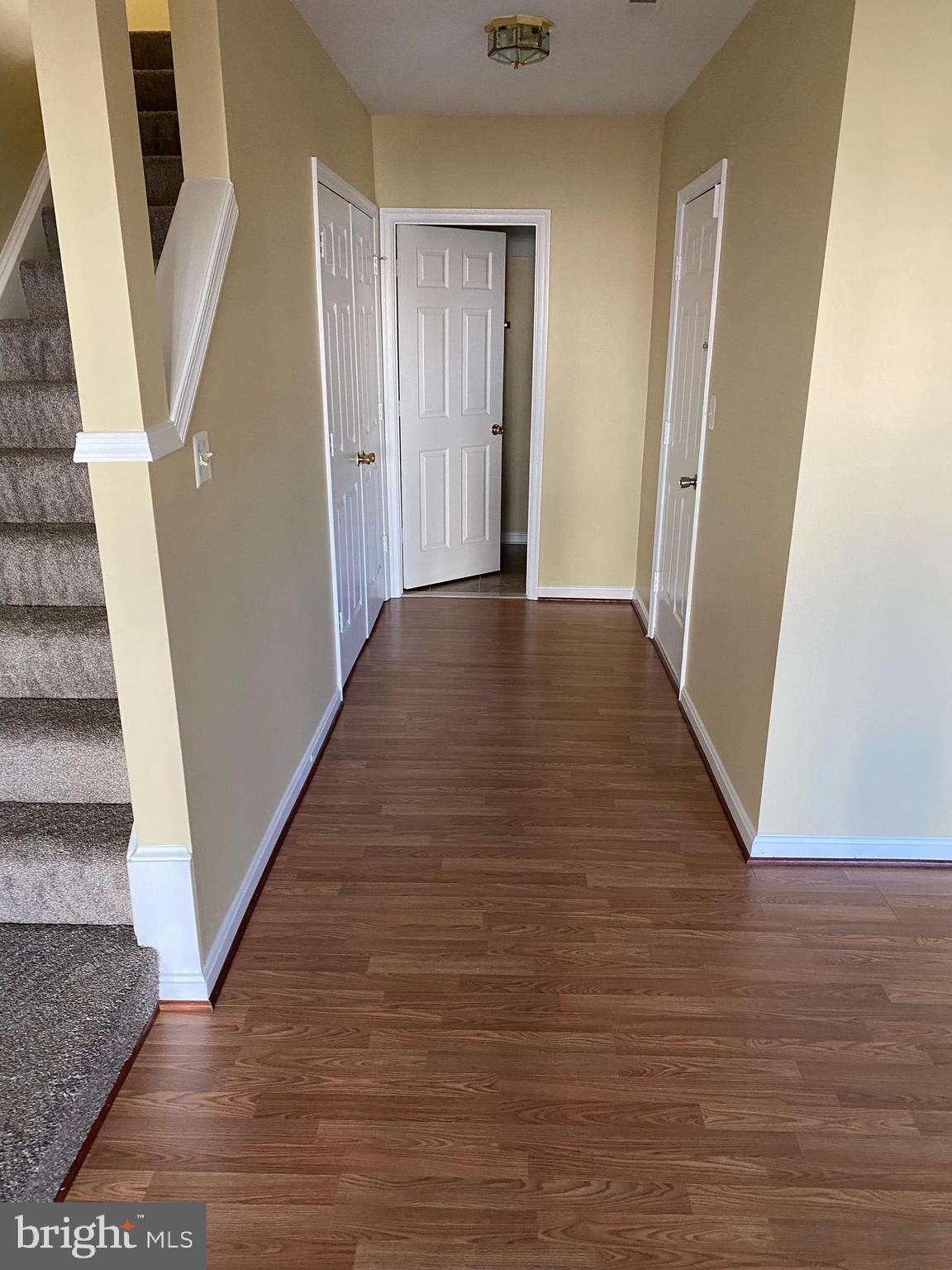 COURTS AT STAFFORD - Residential Lease