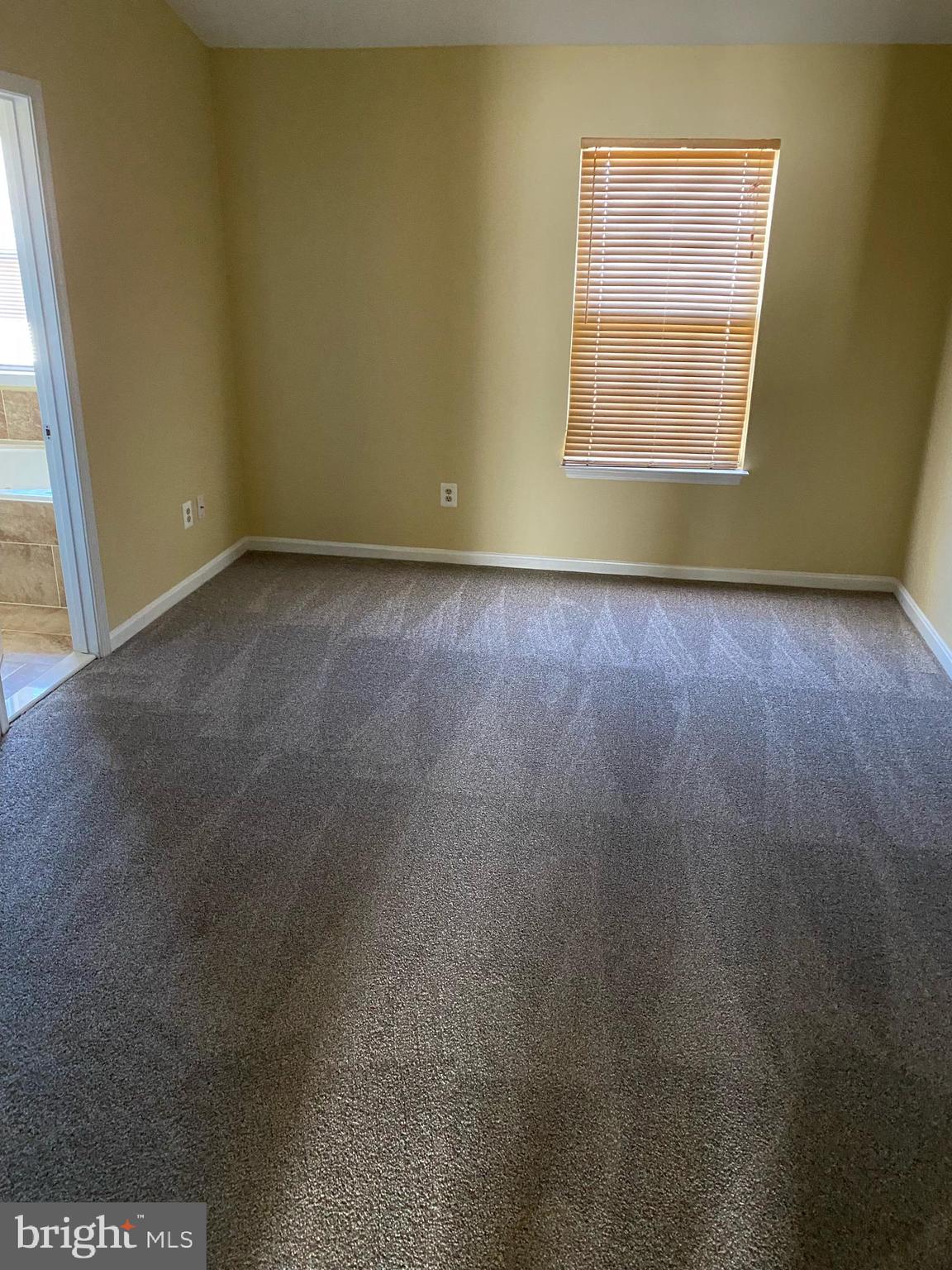 COURTS AT STAFFORD - Residential Lease