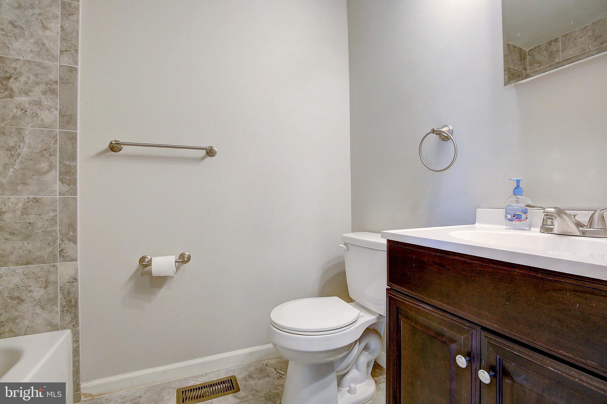 NORTHGATE - Residential Lease