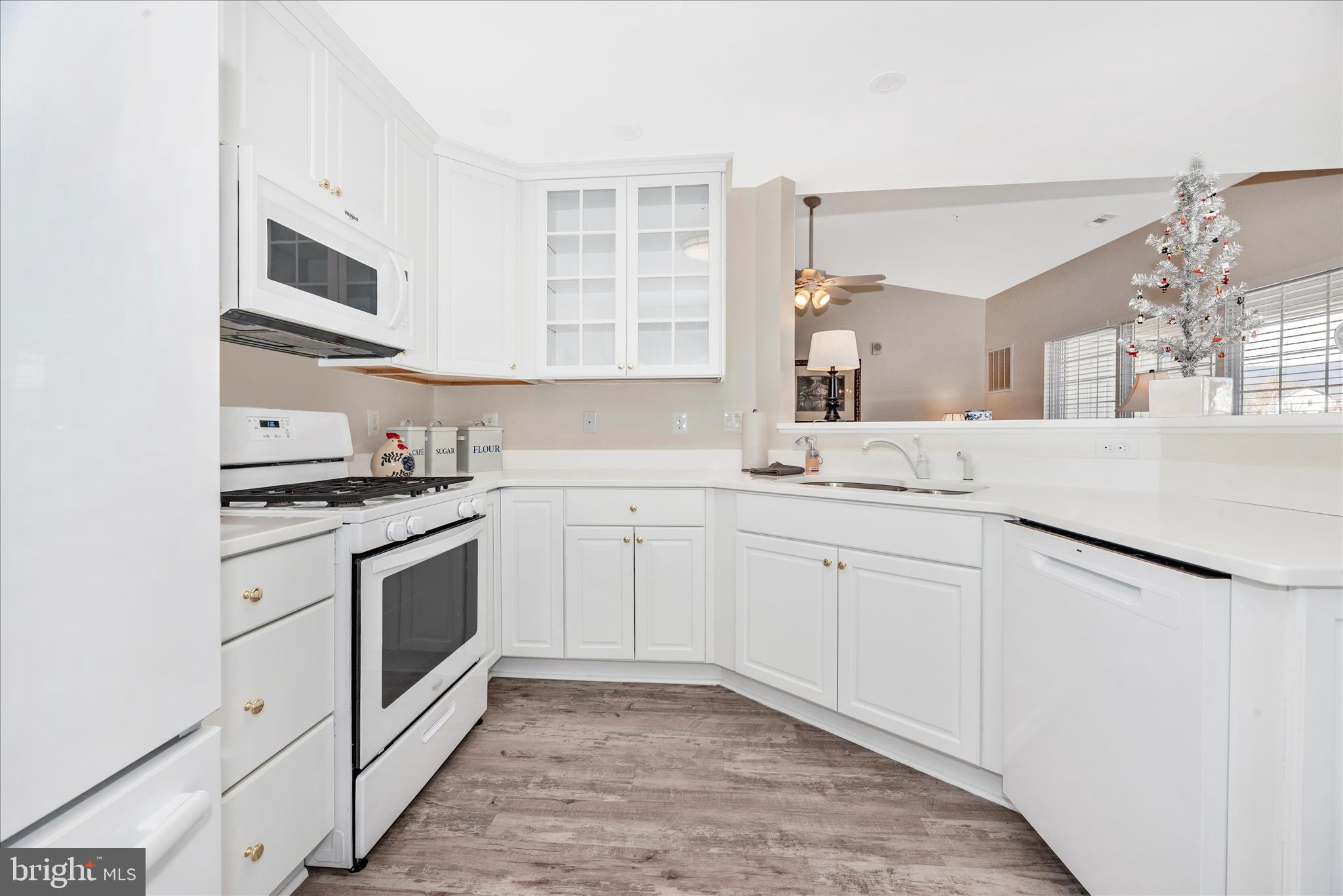 RIDGEVIEW II - Residential