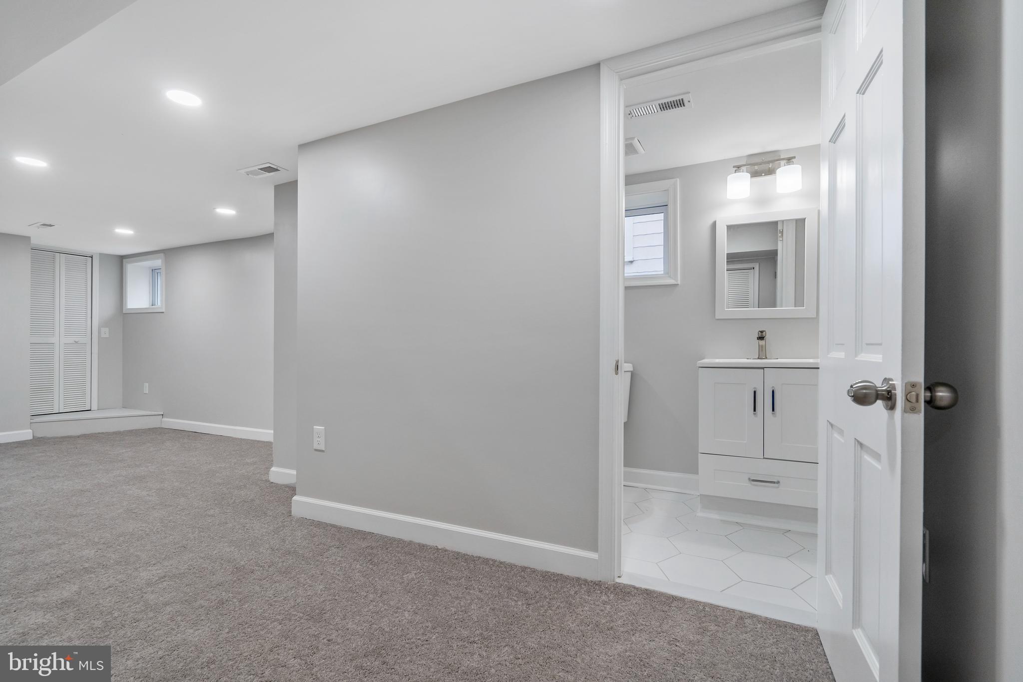 OVERLEA - Residential