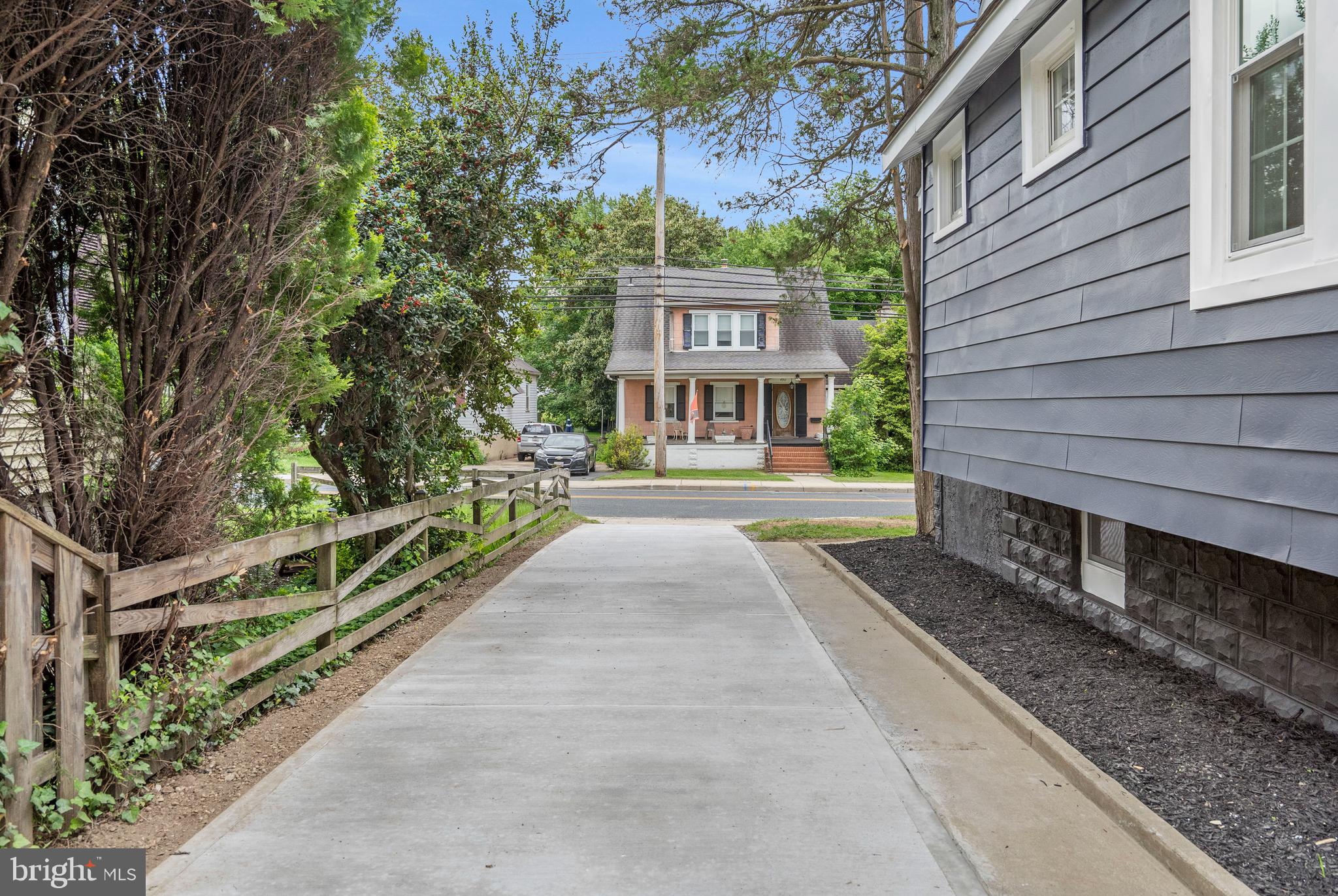 OVERLEA - Residential