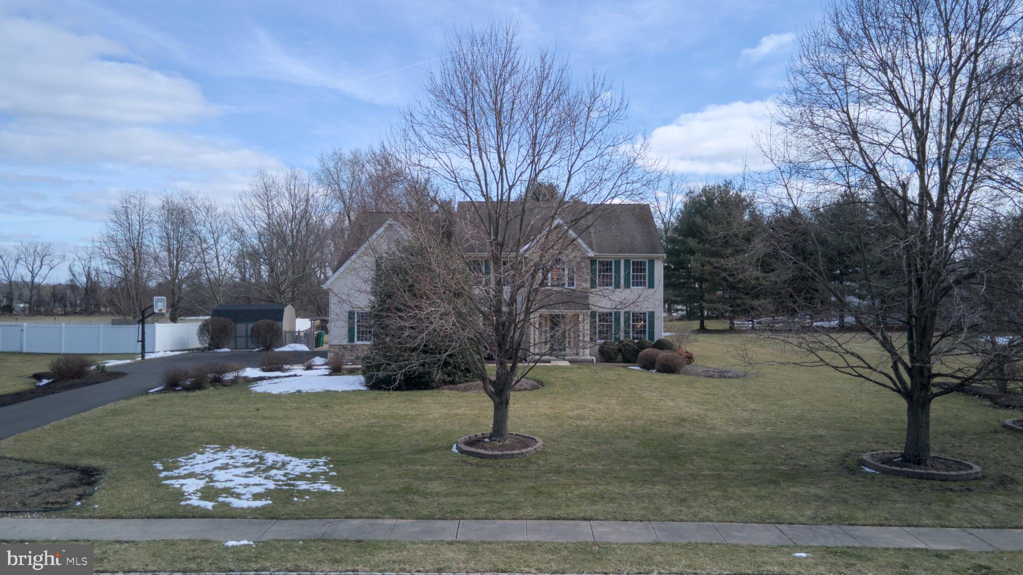 THE RIDINGS - Residential