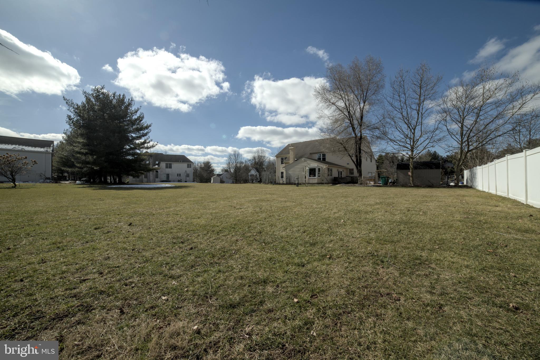 THE RIDINGS - Residential