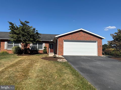 2353 MCCLEARY DRIVE CHAMBERSBURG PA 17201